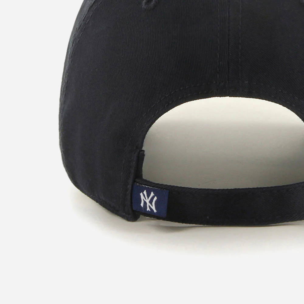 47 - MLB New York Yankees BASE Runner Clean Up Cap - Black – Image 5