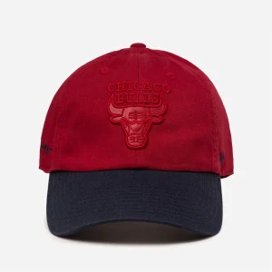 47 x Tommy Hilfiger - NBA Chicago Bulls Courtside Clean Up Cap - Red
