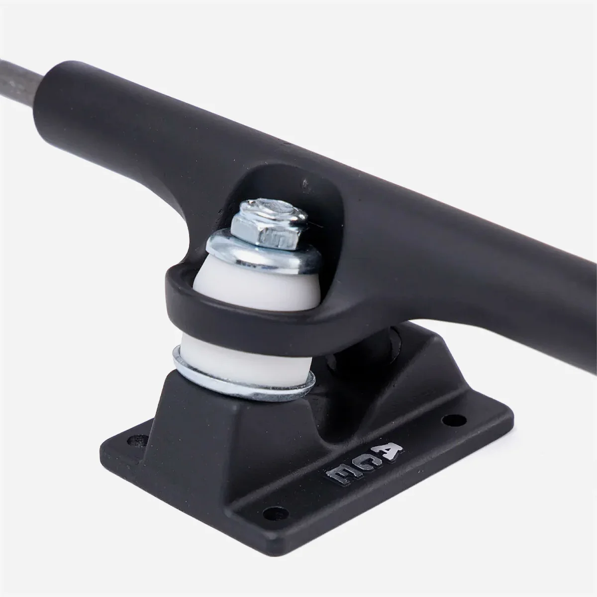 ACE Trucks - Classic - Matte Black (2 Trucks) – Image 8