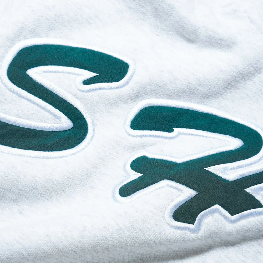 CASH ONLY - SPELL OUT PULLOVER HOOD - ASH GREY – Image 5