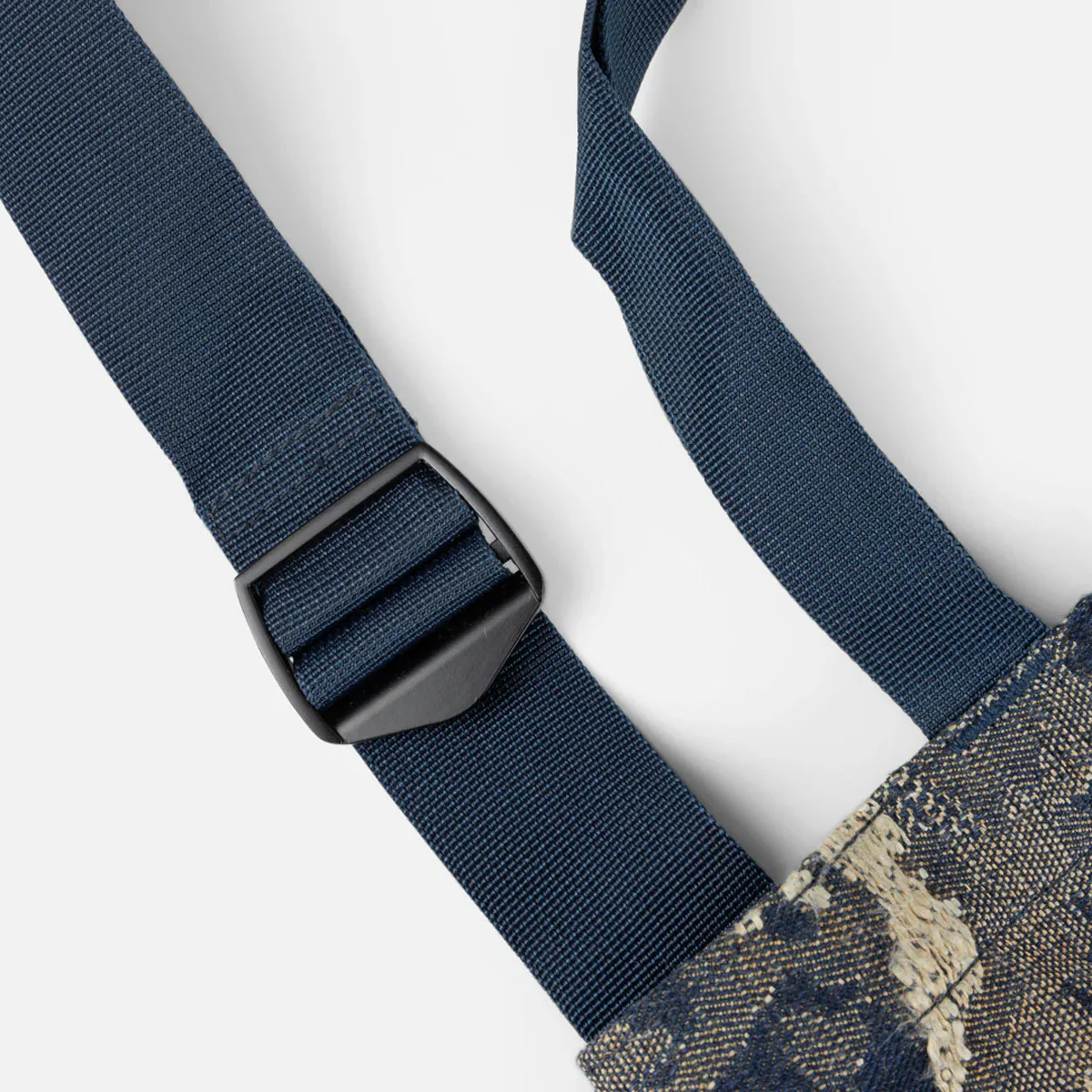 Dime - Distressed Messenger Bag - Military Camo – Image 5