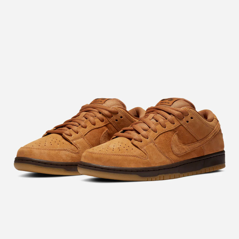 NIKE SB - DUNK LOW PRO PRM - FLAX-FLAX-FLAX-BAROQUE BROWN – Image 3