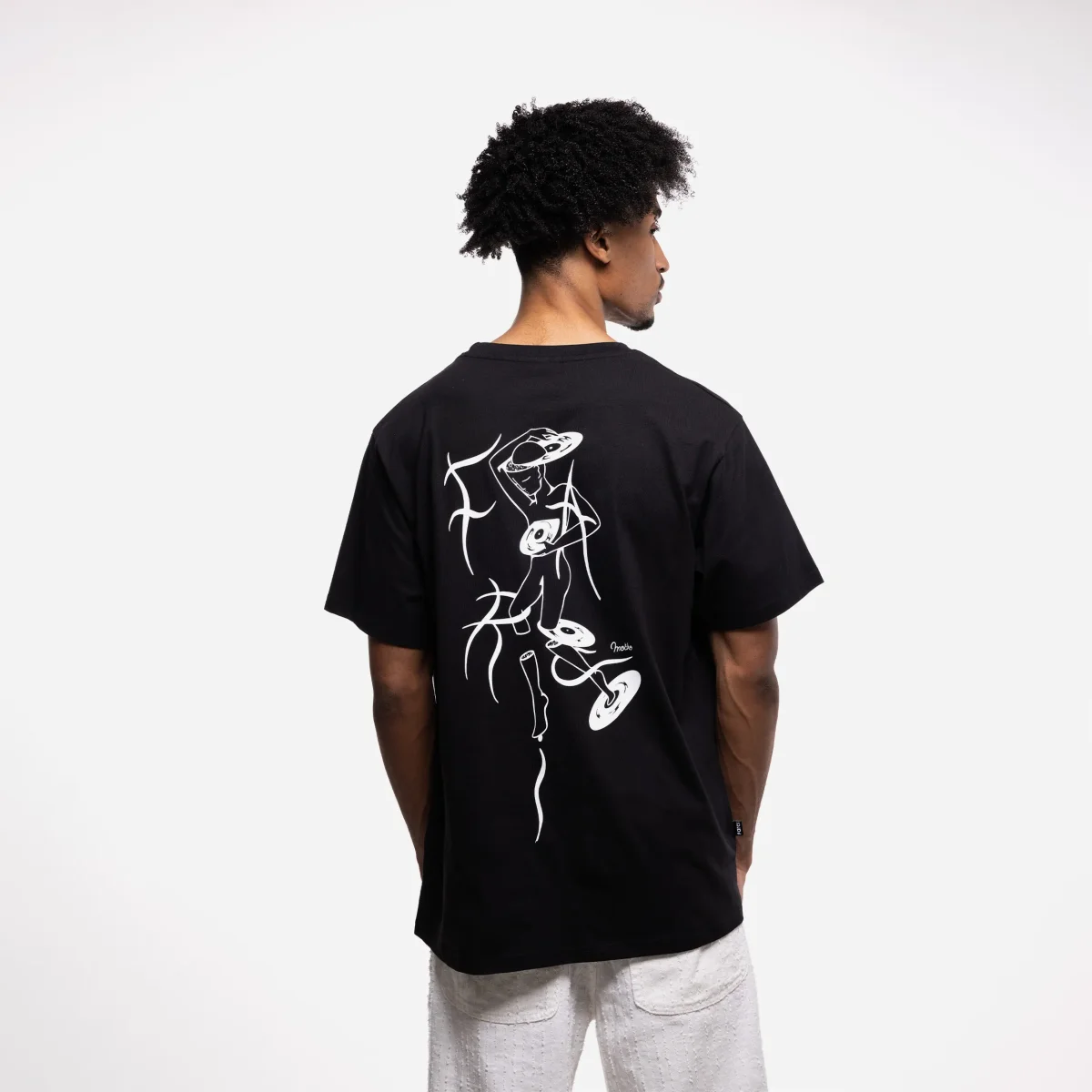 T-shirt Farci x Léna Macka - Lena Tee Black (Capsule Artiste) – Image 5