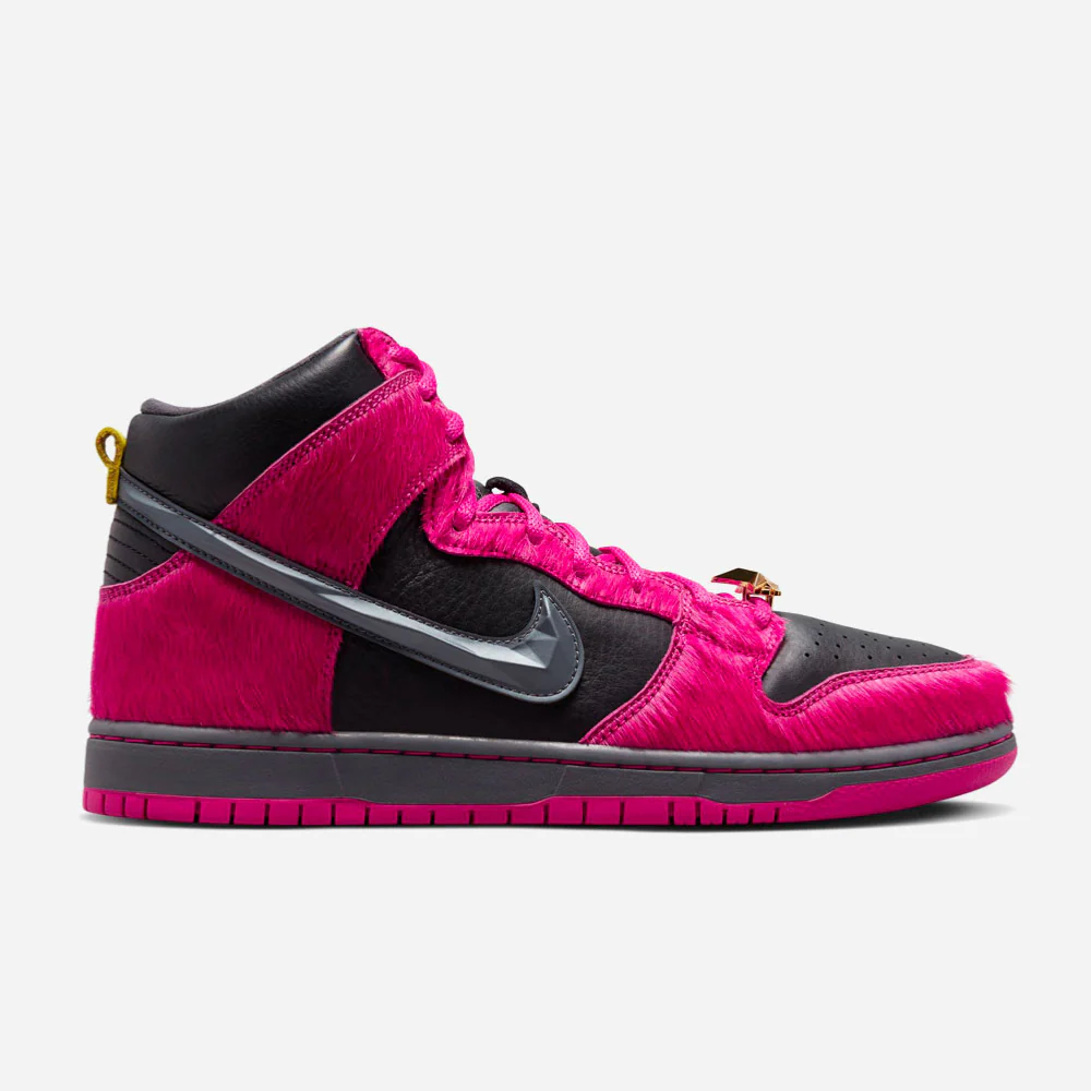 NIKE SB - DUNK HIGH X RUN THE JEWELS - Active Pink-Black-Metallic Gold – Image 2