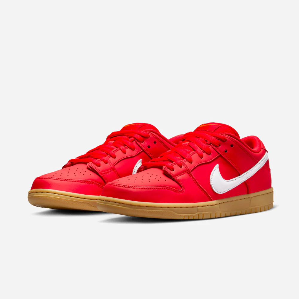 NIKE SB - DUNK LOW PRO - University Red / White - University Red – Image 3