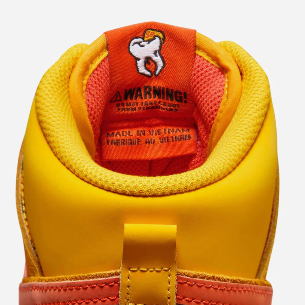 NIKE SB - DUNK HIGH PRO SWEET TOOTH - AMARILLO-ORANGE-WHITE-BLACK – Image 7