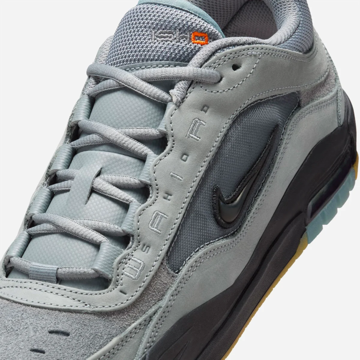 Nike SB - Air Max Ishod - Cool Grey Black Cool Grey Dark Grey – Image 9