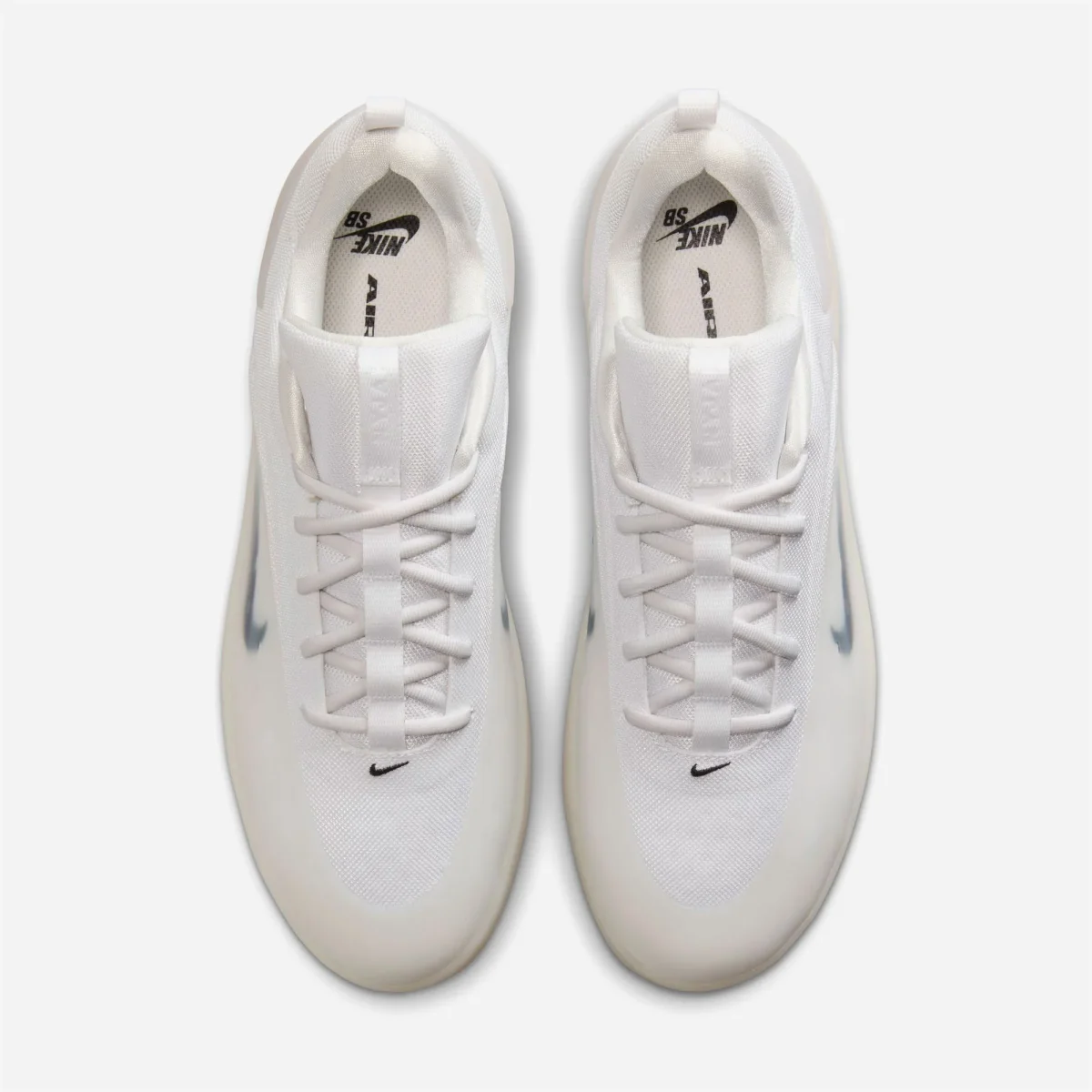 Nike SB - Zoom Nyjah 4 - White Black White Black – Image 4