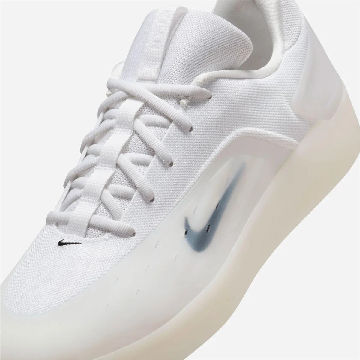 Nike SB - Zoom Nyjah 4 - White Black White Black – Image 8