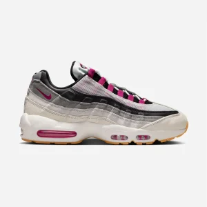 Nike SB - Air Max 95 - Summit White and Cactus Flower