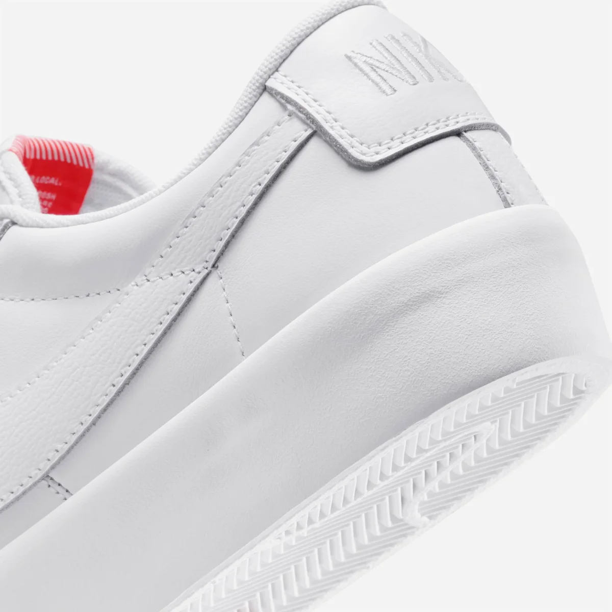 Nike SB - Blazer Low Pro GT ISO - White / White-White-White – Image 9