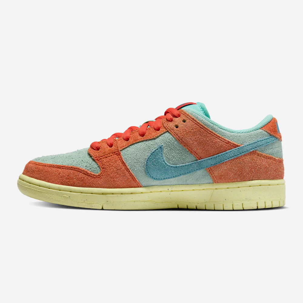 NIKE SB - DUNK LOW PRO PRM - Orange - Noise Aqua-Emerald Rise - Orange – Image 4