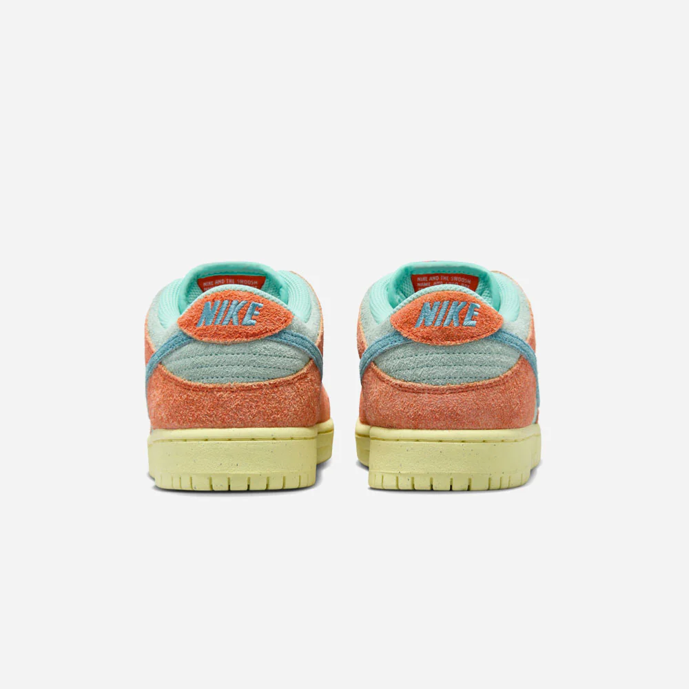 NIKE SB - DUNK LOW PRO PRM - Orange - Noise Aqua-Emerald Rise - Orange – Image 6