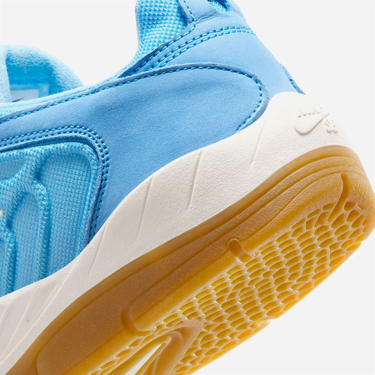 Nike SB - Vertebrae Iso - University Blue / Sail-University Blue – Image 9