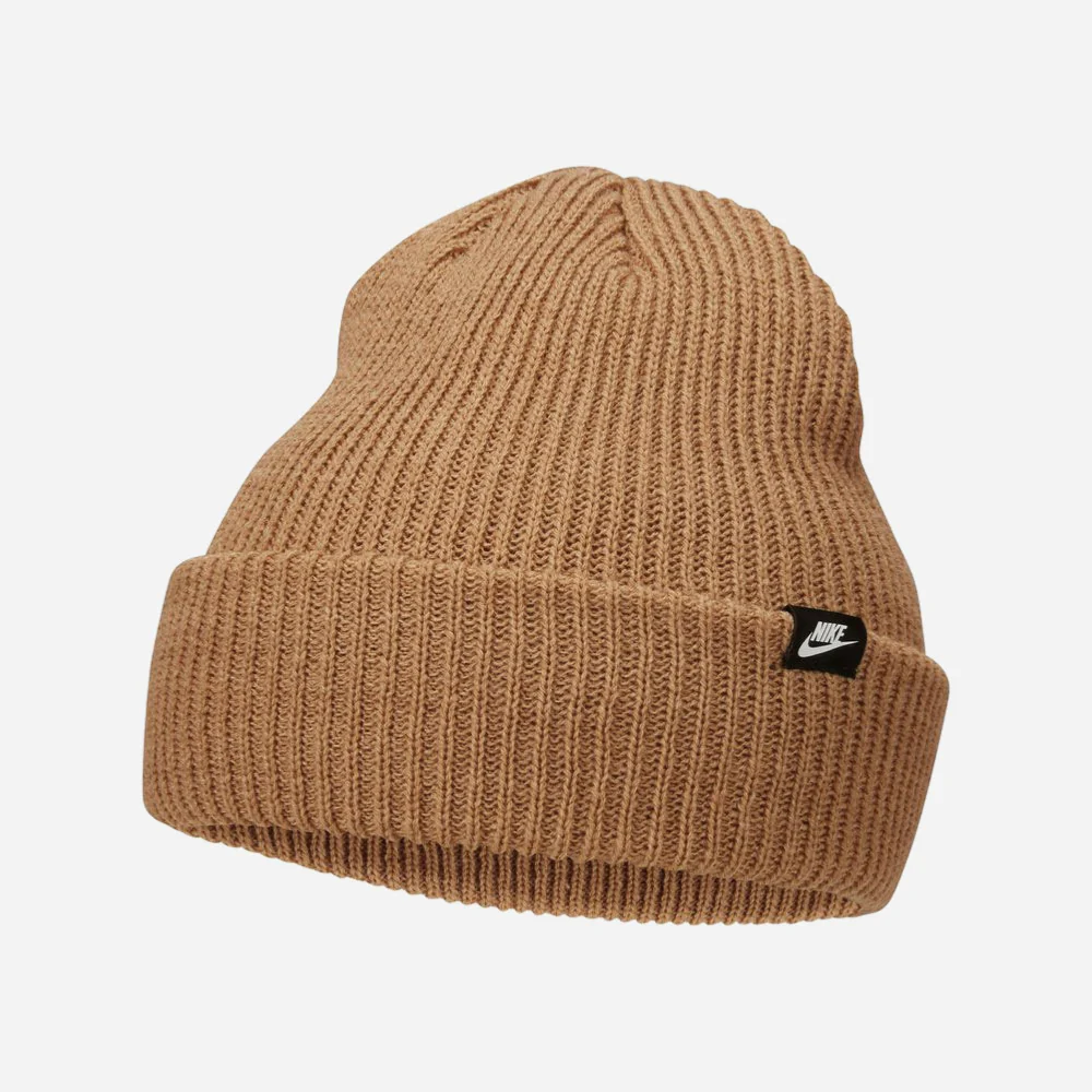NIKE - FISHERMAN BEANIE - Elemental Gold – Image 2