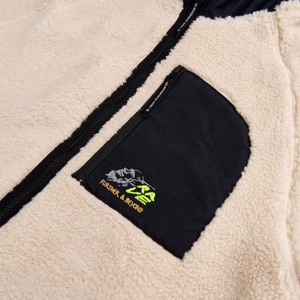 RAVE SKATEBOARDS - FB SHERPA FLEECE JACKET - Sand – Image 3