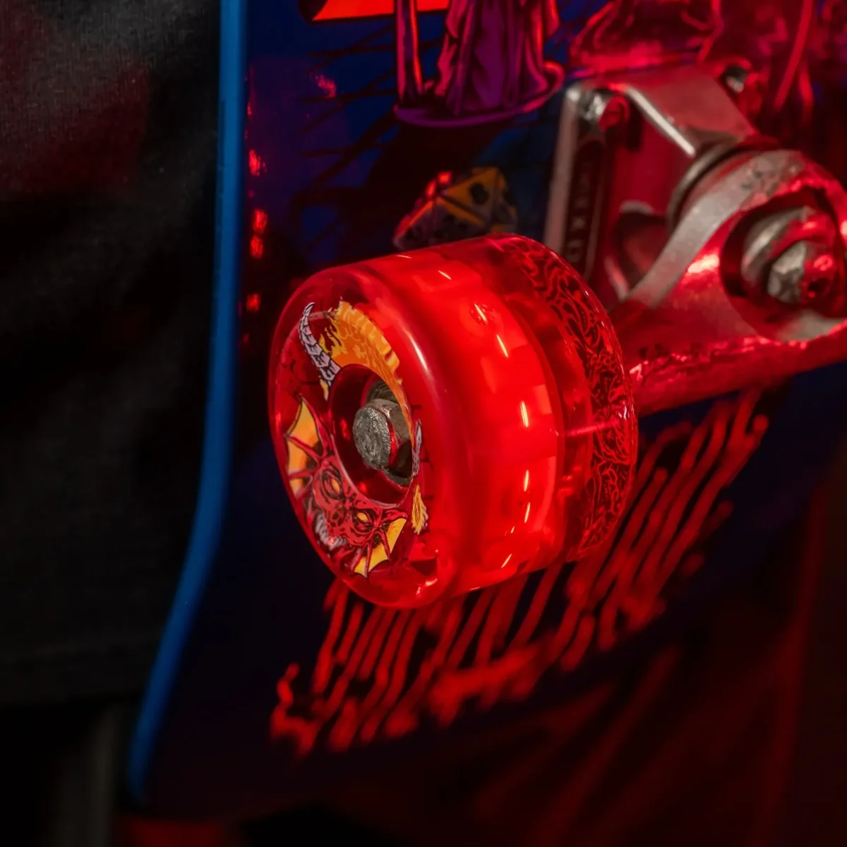 Roues Slime Balls x Stranger Things - Hellfire Light Wheels 66mm 78a (LED Rouges) – Image 5