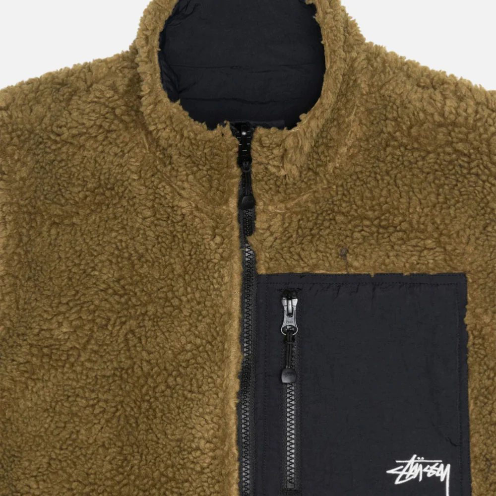 Stussy - Sherpa Reversible Vest - Olive – Image 5