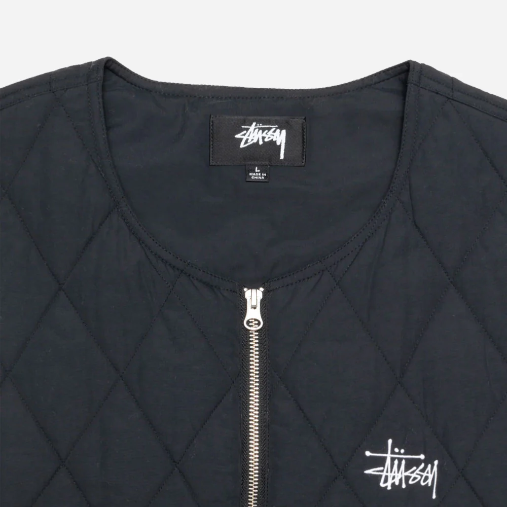 STUSSY - DIAMOND QUILTED VEST - Black – Image 4