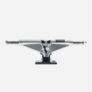 Venture Trucks x Riot - Team Trucks - Silver / Black (2 Trucks)