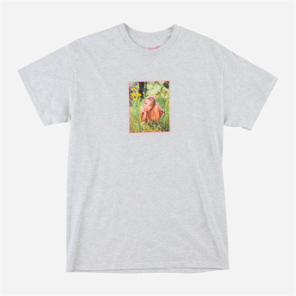 WELCOME X BRITNEY SPEARS - DAISES TEE - Heather Grey – Image 3