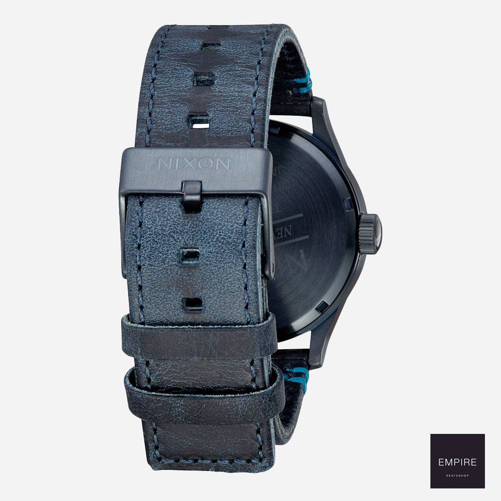 NIXON SENTRY LEATHER - All Dark Blue – Image 3